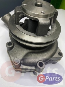 D10011230 Pompa wody Farmtrac 545,555,665